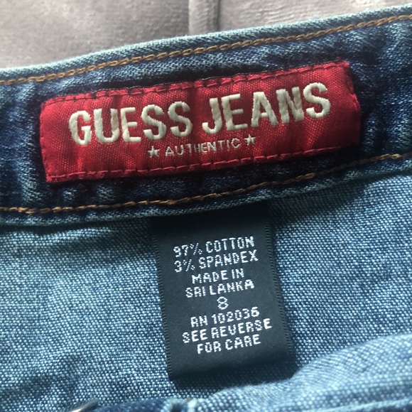 Girls guess skirt - Picture 2 of 2
